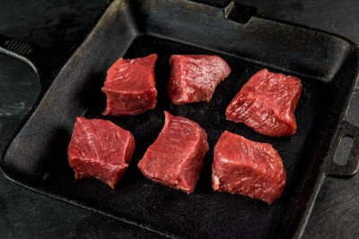 Свинина ошеек на шашлык 1 кг - купить в Новоначаловском